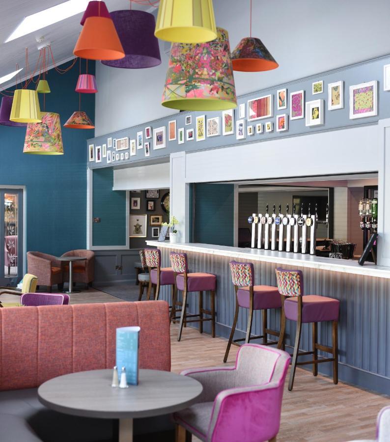 The Lodge Hotel Coleraine Esterno foto