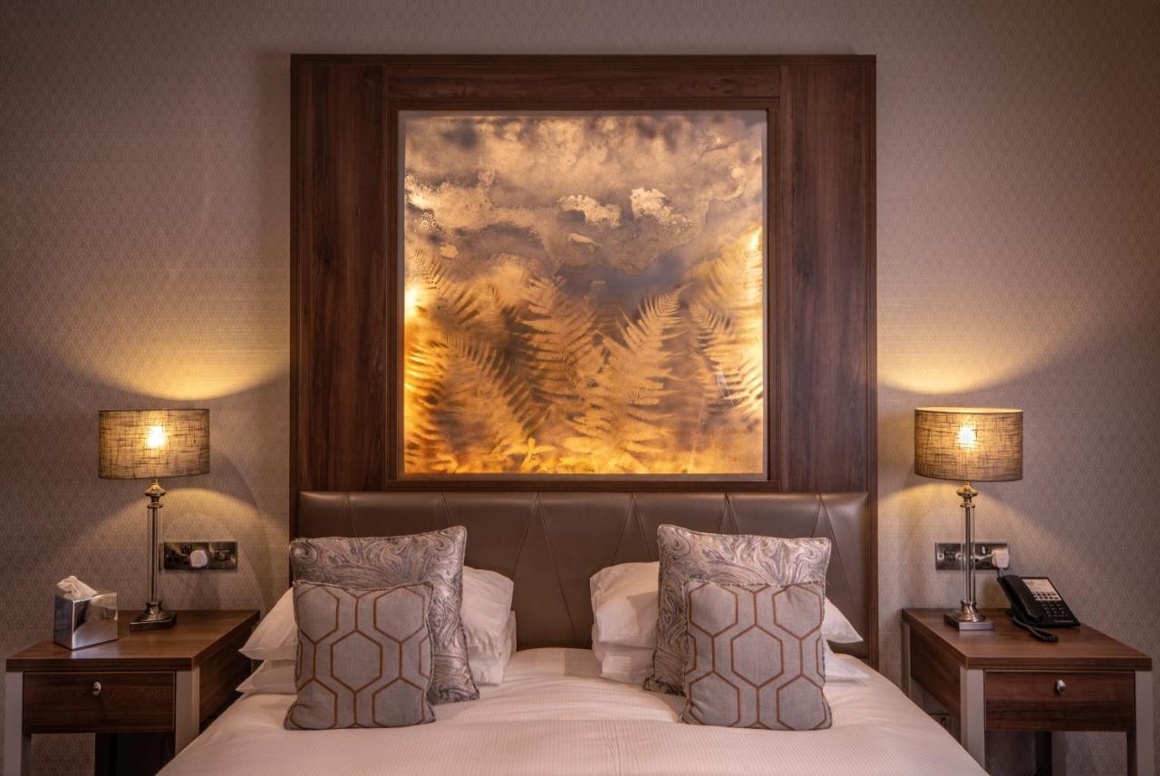 The Lodge Hotel Coleraine Esterno foto