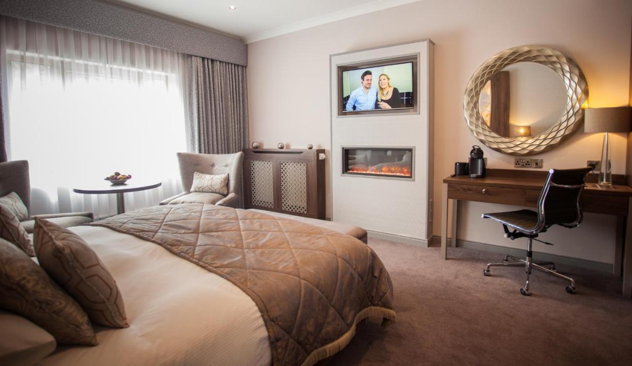 The Lodge Hotel Coleraine Esterno foto